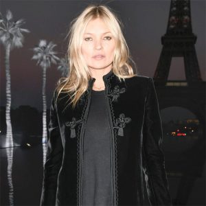 Cara Delevingnes und Kate Moss' Tribut an Karl Lagerfeld