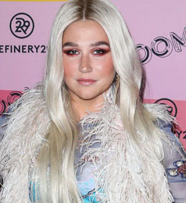 Kesha verschiebt ihre Beauty-Kollektion